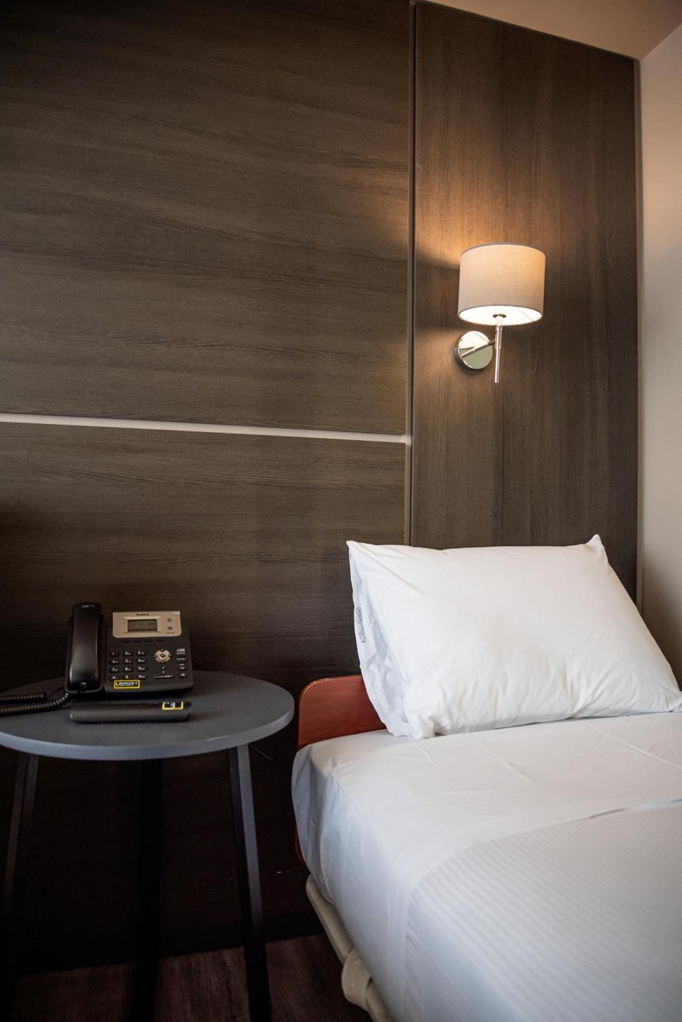 Ola Providencia, Tapestry Collection By Hilton 4* Santiago de Chile