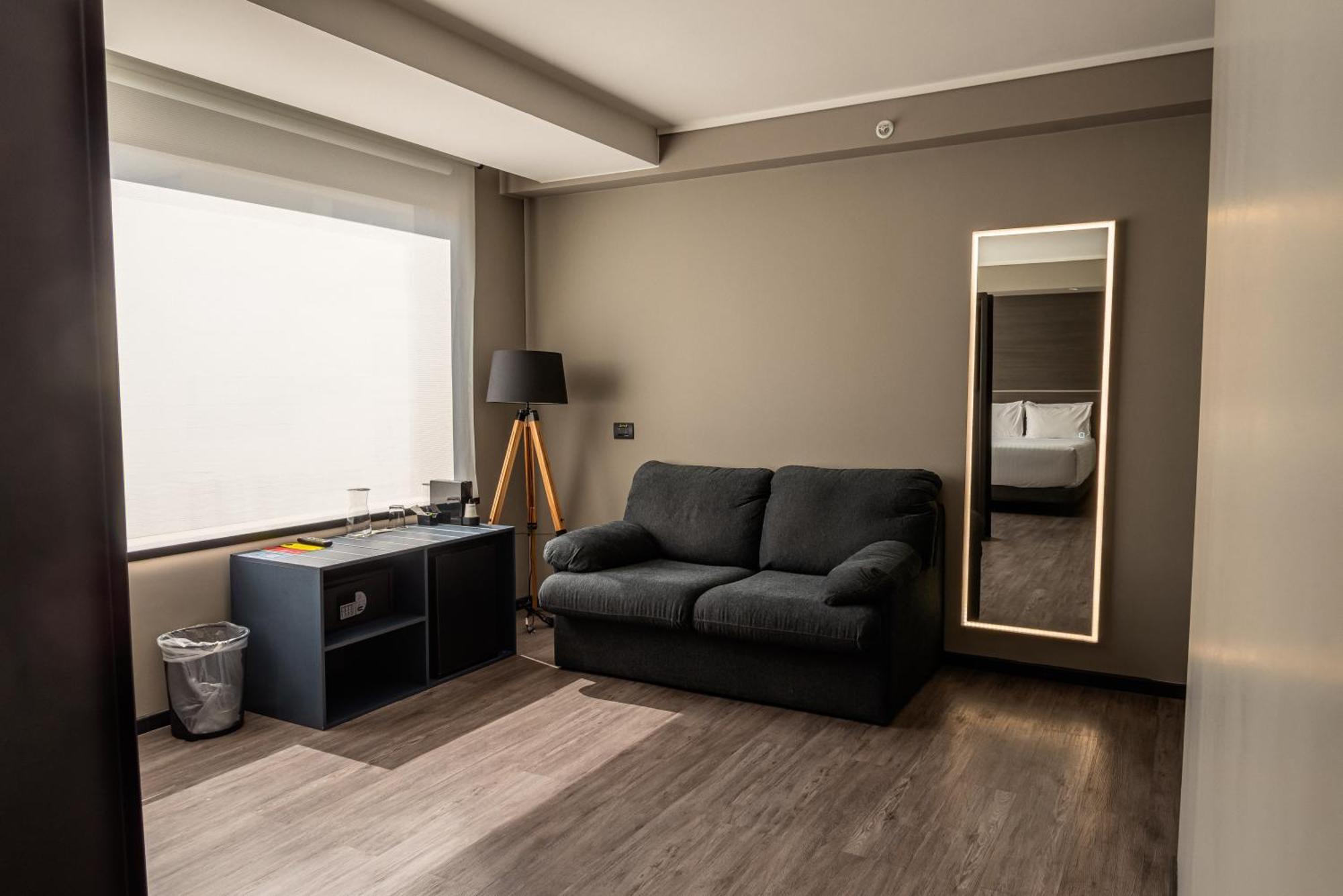 Ola Providencia, Tapestry Collection By Hilton Hotel Santiago de Chile